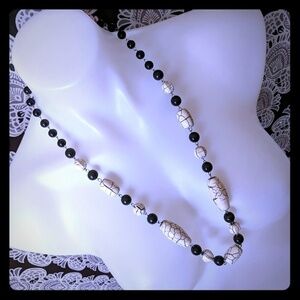Vintage Black and white cracked wood bead necklace